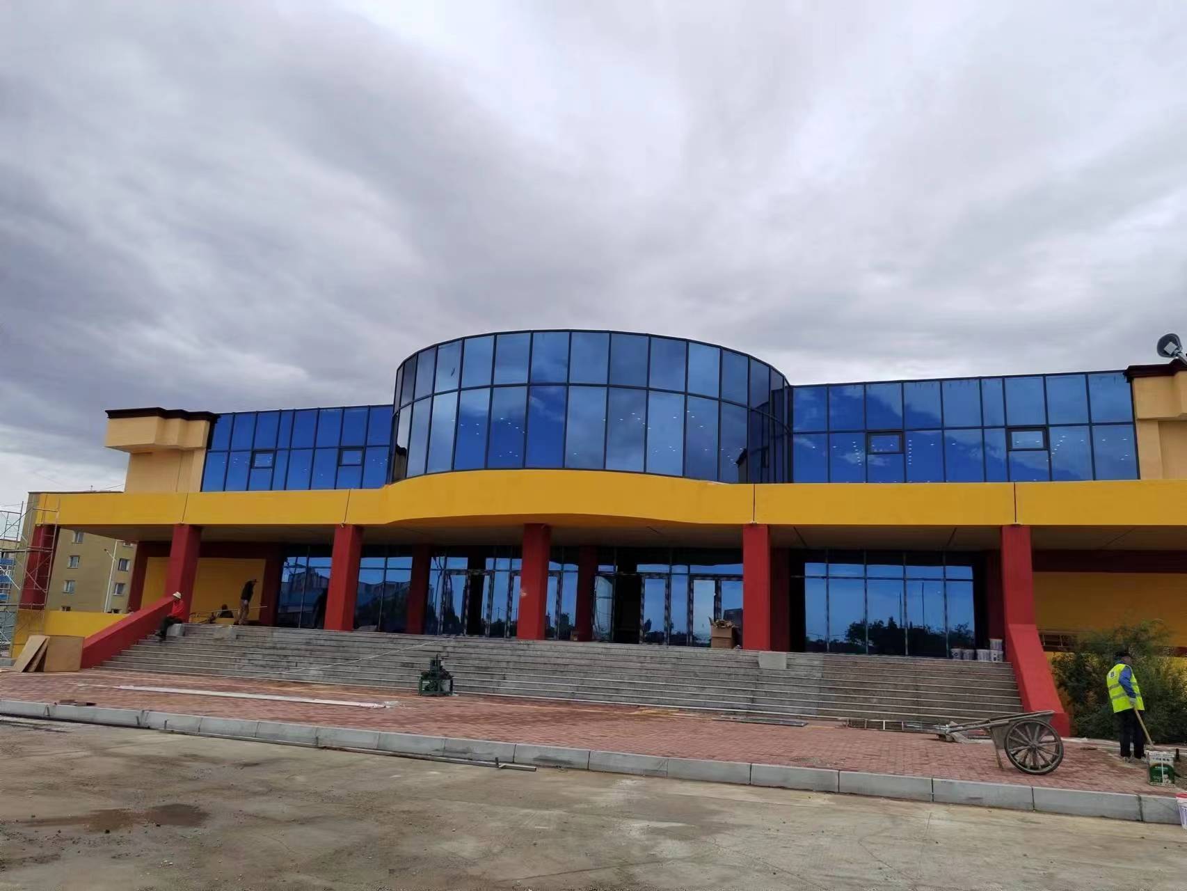 蒙古國(guó)-肯特會(huì)議中心劇院——舞臺(tái)機(jī)械、燈光、音響、LED屏